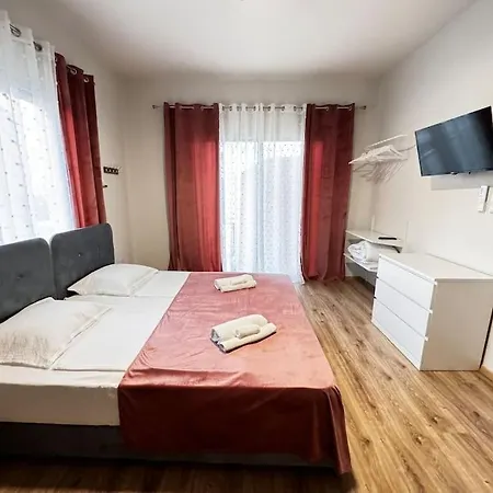 Smart Comfort Studion5 Private Kitchenette Bathroom 250m Marina Port Old 900m Apartment Limassol