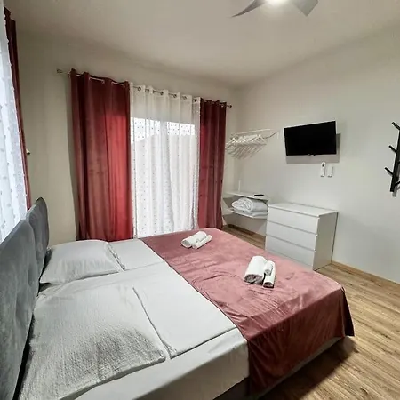 Smart Comfort Studion5 Private Kitchenette Bathroom 250m Marina Port Old 900m Apartment