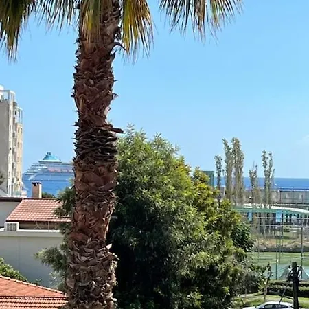 Smart Comfort Studion5 Private Kitchenette Bathroom 250m Marina Port Old 900m Apartmán *