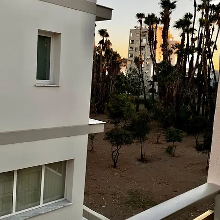 Apartament Smart Comfort Studion5 Private Kitchenette Bathroom 250m Marina Port Old 900m Limassol