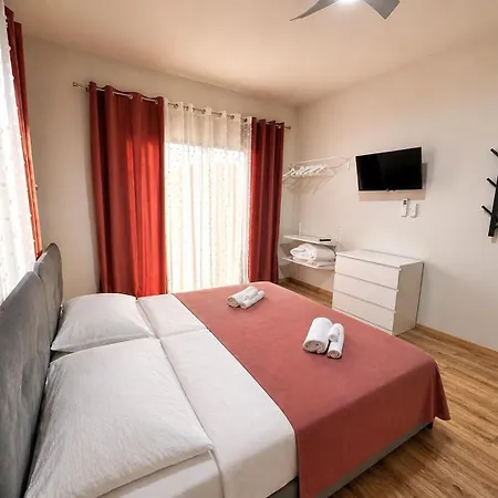 Apartment Smart Comfort Studion5 Private Kitchenette Bathroom 250m Marina Port Old 900m *