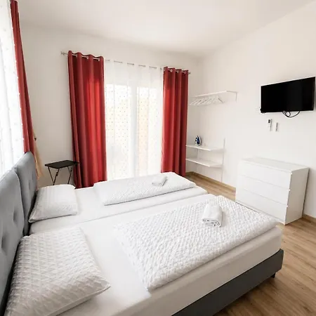 Smart Comfort Studion5 Private Kitchenette Bathroom 250m Marina Port Old 900m Апартаменты Лимасол