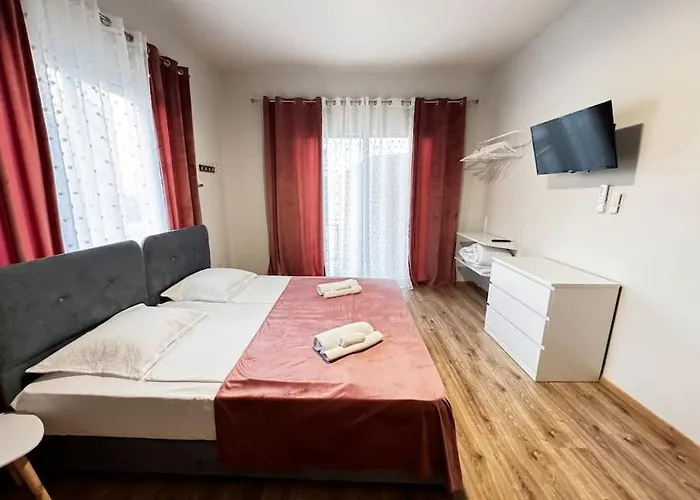 Smart Comfort Studion5 Private Kitchenette Bathroom 250m Marina Port Old 900m Apartamento Limassol