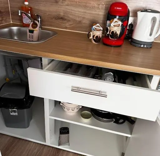 Smart Comfort Studion5 Private Kitchenette Bathroom 250m Marina Port Old 900m Apartamento