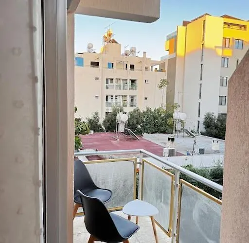 Smart Comfort Studion5 Private Kitchenette Bathroom 250m Marina Port Old 900m * Limassol