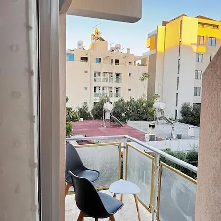 Smart Comfort Studion5 Private Kitchenette Bathroom 250m Marina Port Old 900m * Λεμεσός